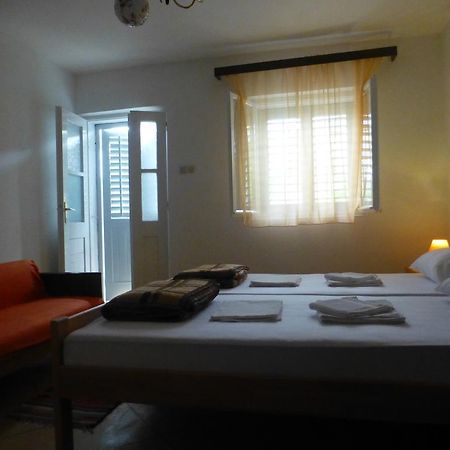 Guesthouse Bracanovic Hvar Town Zewnętrze zdjęcie