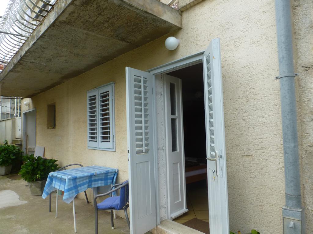 Guesthouse Bracanovic Hvar Town Zewnętrze zdjęcie